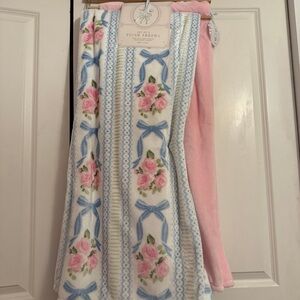 Coquette Delphine Bow plush Throw Blanket 2 Pack